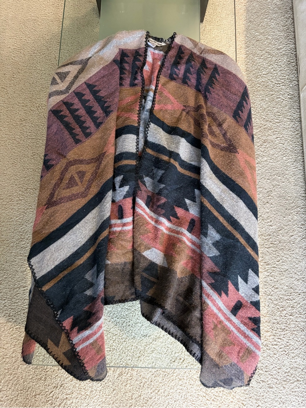 💜 Urban Heritage Shawl